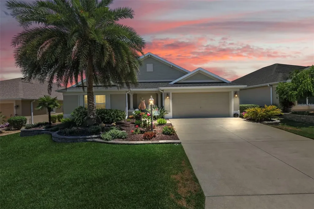 1944 Gatehouse Terrace The Villages FL 32163