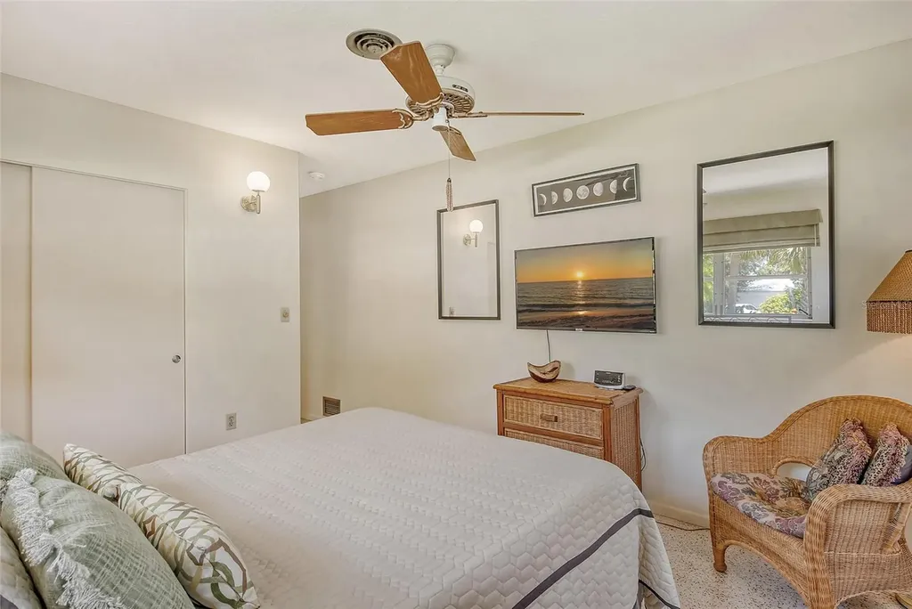 3225 Duncan Way Sarasota FL 34239