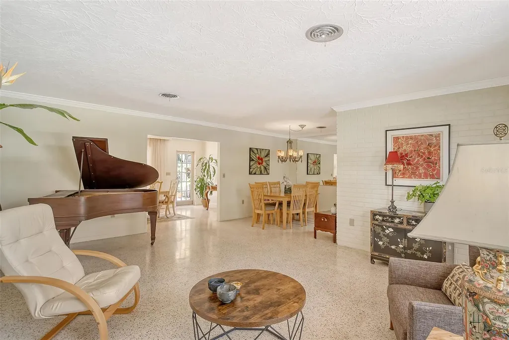 3225 Duncan Way Sarasota FL 34239