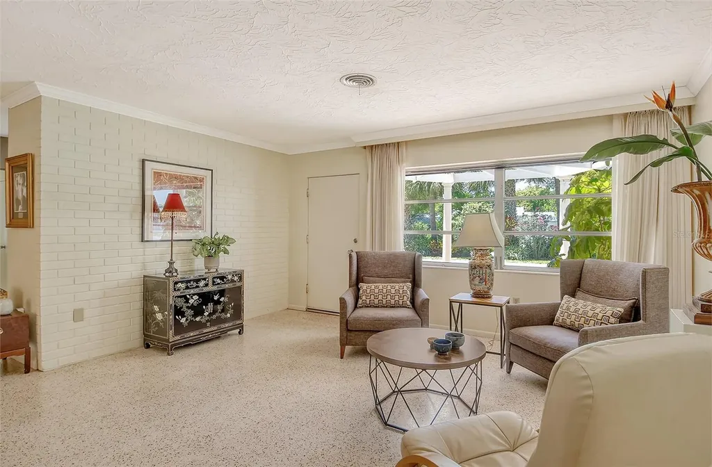 3225 Duncan Way Sarasota FL 34239