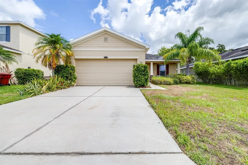 2753 Walden Woods Drive Plant City FL 33566