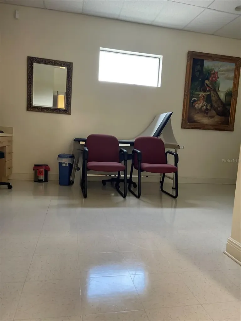702 N Alexander Street Plant City FL 33563