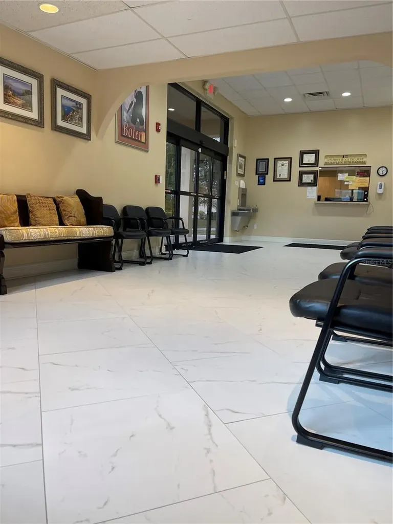 702 N Alexander Street Plant City FL 33563