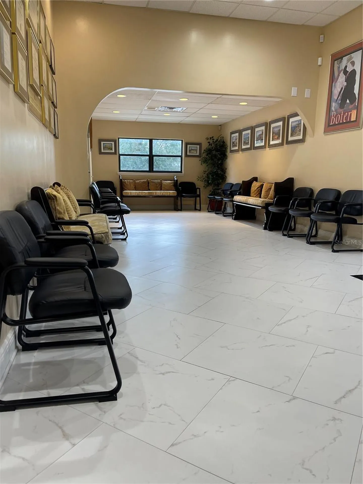 702 N Alexander Street Plant City FL 33563