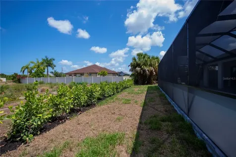 11 Pinehurst Court Rotonda West FL 33947