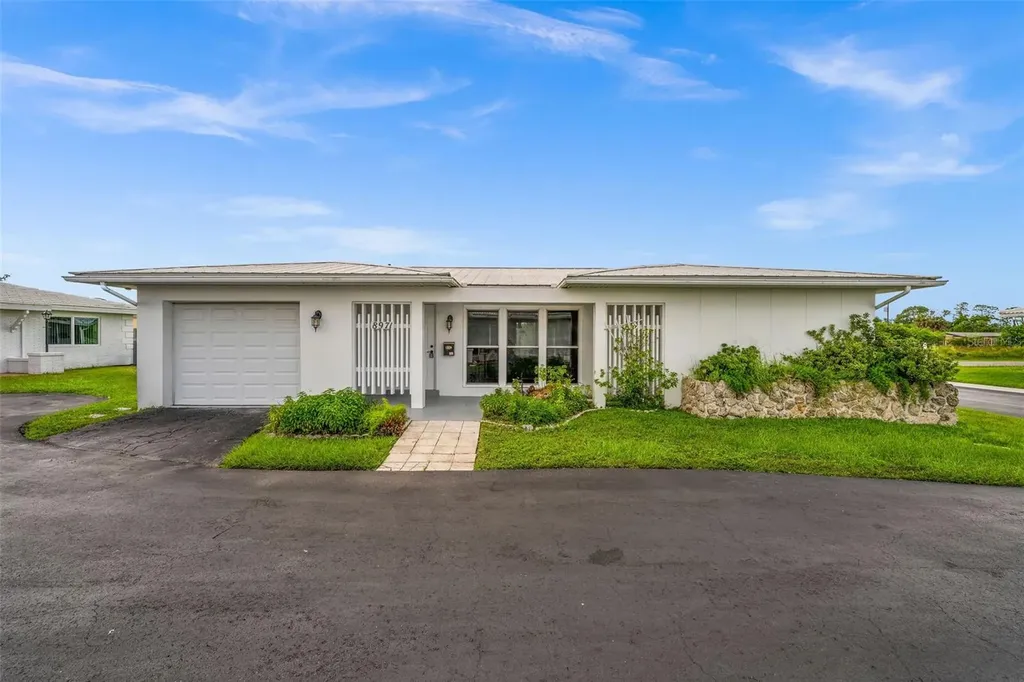 8971 Abbey Court North Port FL 34287