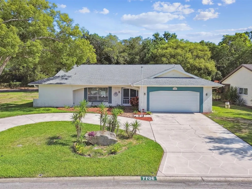7706 Sundown Court Hudson FL 34667