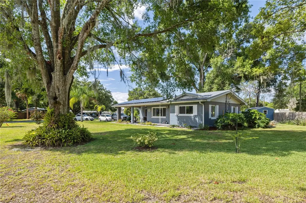3001 Der Road Plant City FL 33566
