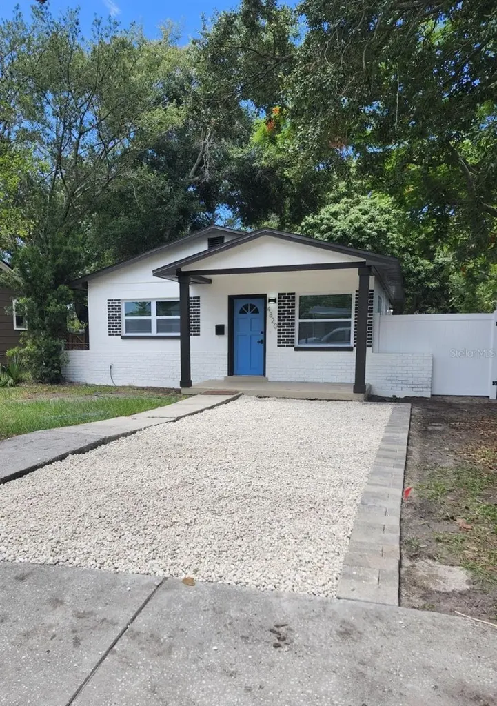 4820 12th Avenue S St Petersburg FL 33711