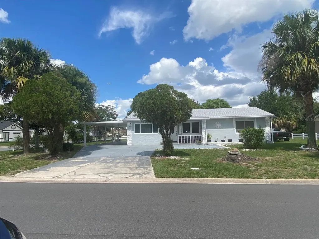 129 Dahlia Drive Kissimmee FL 34743