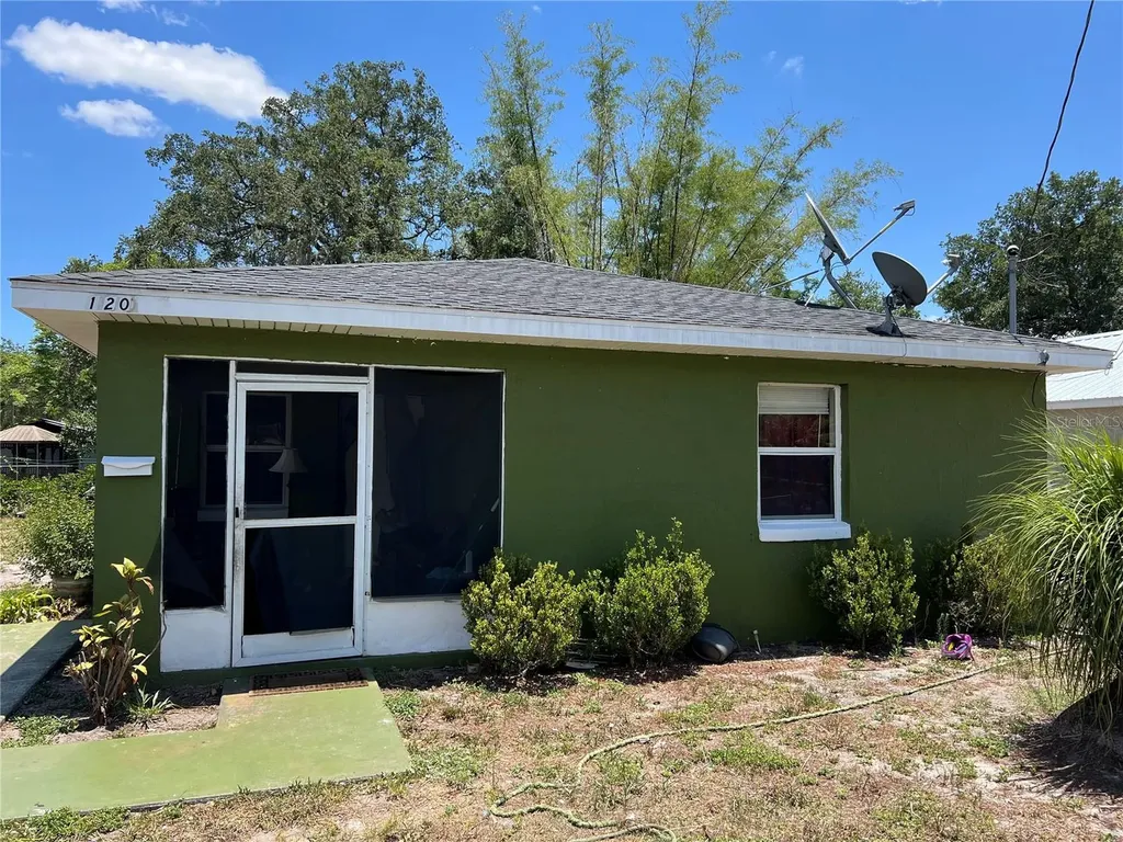 120 B Street Lake Wales FL 33853