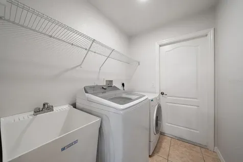 2882 Ensenada Lane North Port FL 34286
