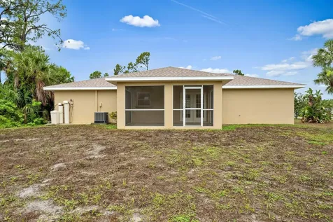 2882 Ensenada Lane North Port FL 34286