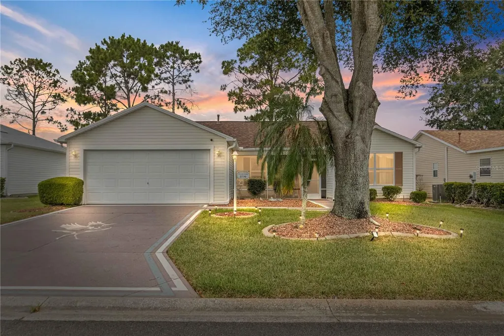 2730 Privada Drive The Villages FL 32162