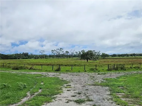 1013 Cattle Ranch Road Venus FL 33960