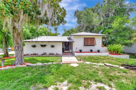 311 N Blue Lake Terrace Deland FL 32724