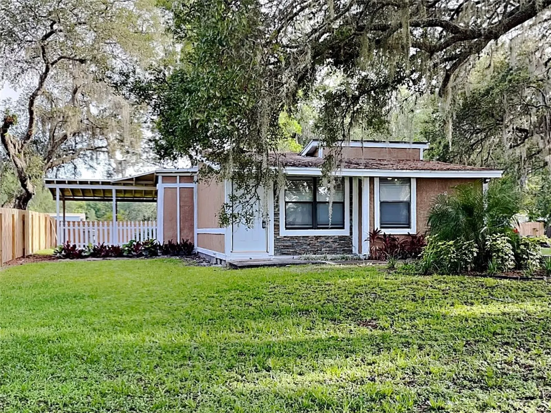 424 E Welch Road Apopka FL 32712
