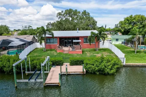 429 Flamingo Drive Apollo Beach FL 33572