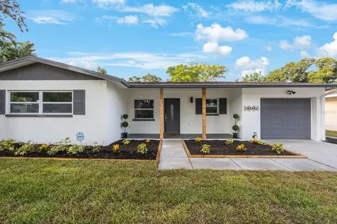 6324 41st Avenue N St Petersburg FL 33709