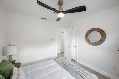 6324 41st Avenue N St Petersburg FL 33709