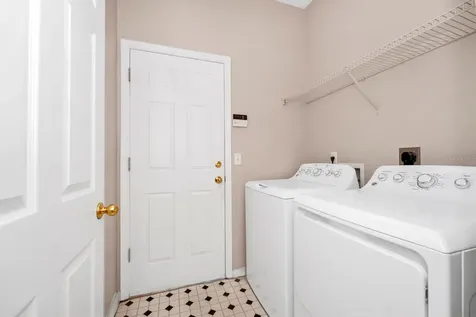 10059 Silk Grass Drive Orlando FL 32827