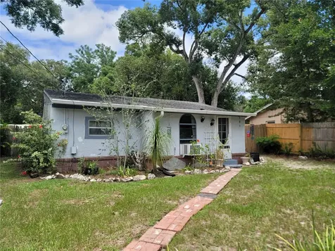 351 W Graves Avenue Orange City FL 32763