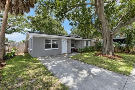 6806 S Hesperides Street Tampa FL 33616