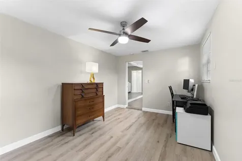 6806 S Hesperides Street Tampa FL 33616