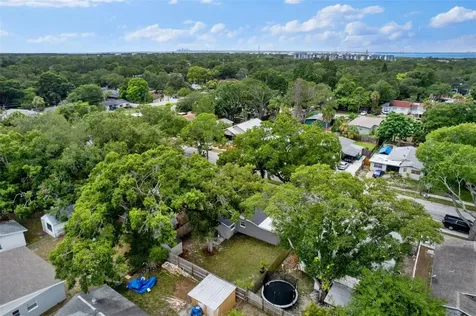 6806 S Hesperides Street Tampa FL 33616