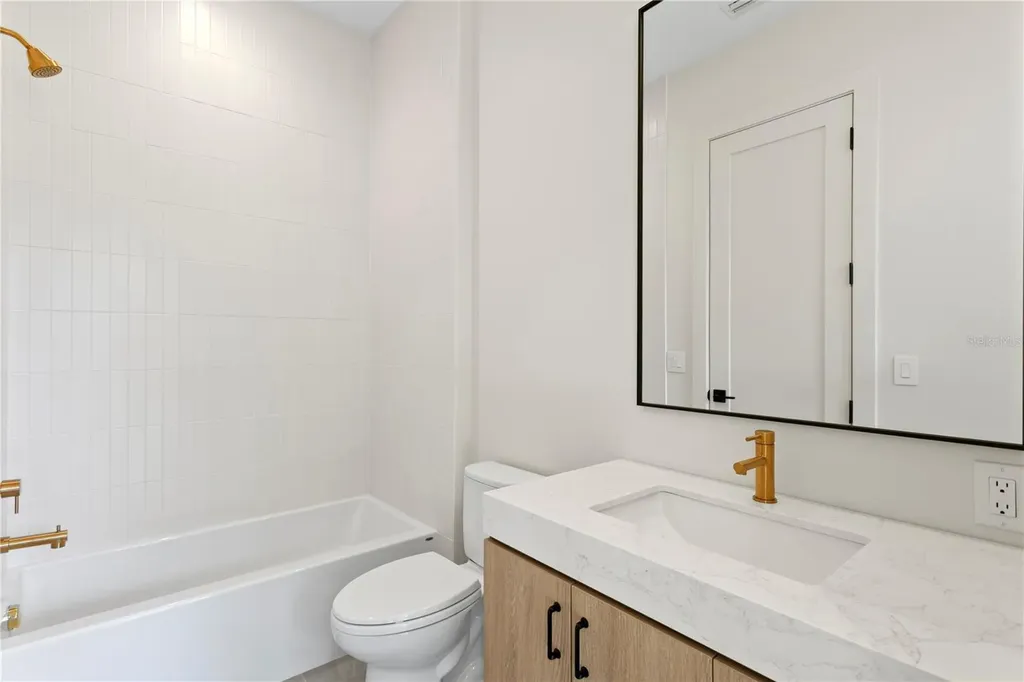 4305 W Zelar Street Tampa FL 33629