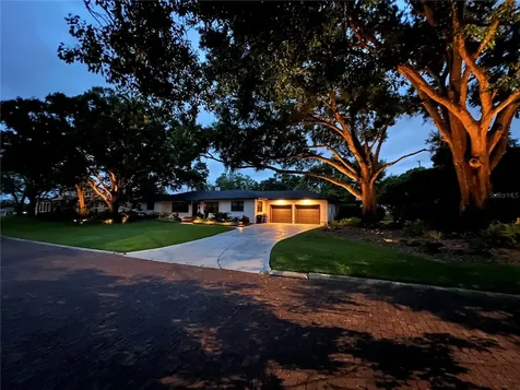 623 Easton Drive Lakeland FL 33803