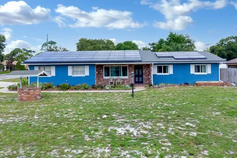 906 Bear Lake Road Apopka FL 32703