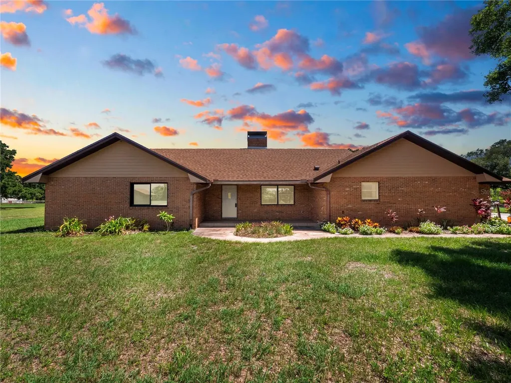 810 Lake Mattie Road Auburndale FL 33823