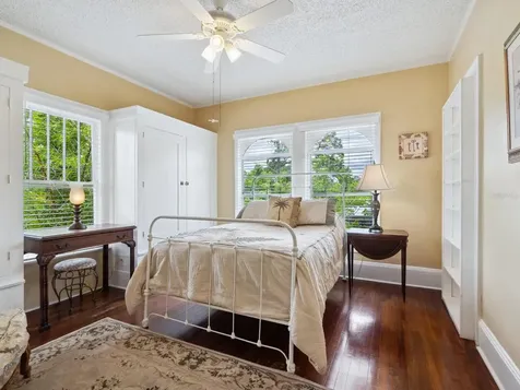 1254 15th Street Sarasota FL 34236
