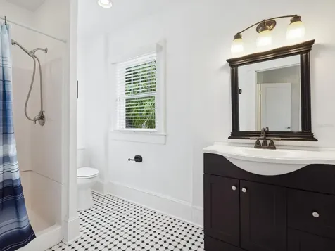 1254 15th Street Sarasota FL 34236