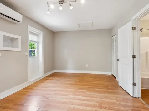 1254 15th Street Sarasota FL 34236