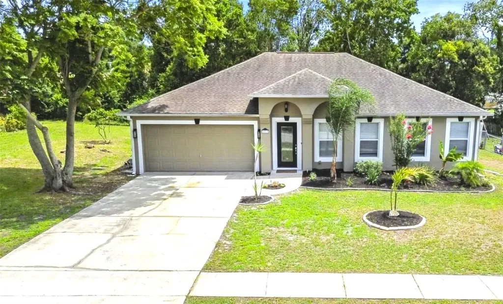 551 Flagler Street Deltona FL 32725