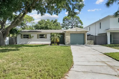 1851 Michigan Avenue NE St Petersburg FL 33703