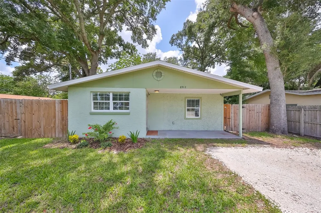 8912 El Portal Drive Tampa FL 33604