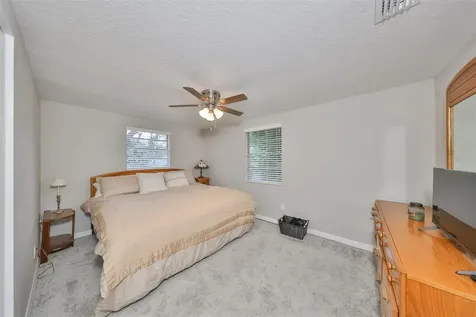 8912 El Portal Drive Tampa FL 33604