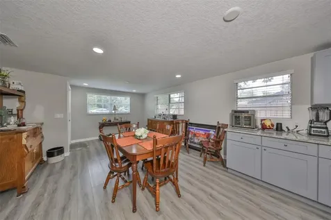 8912 El Portal Drive Tampa FL 33604