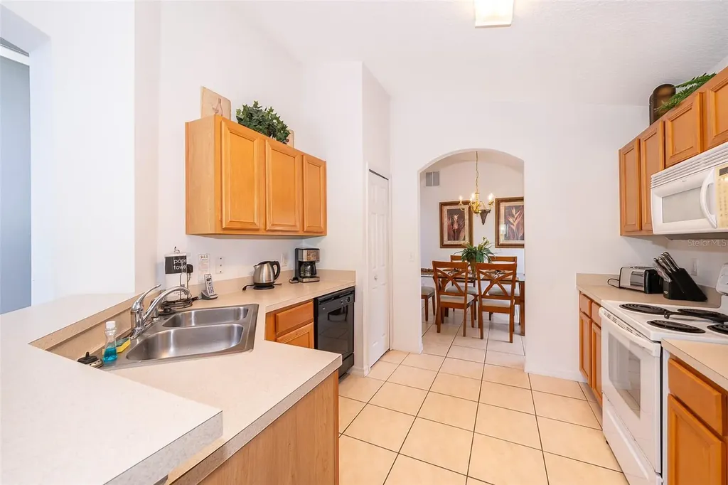 8612 La Isla Drive Kissimmee FL 34747