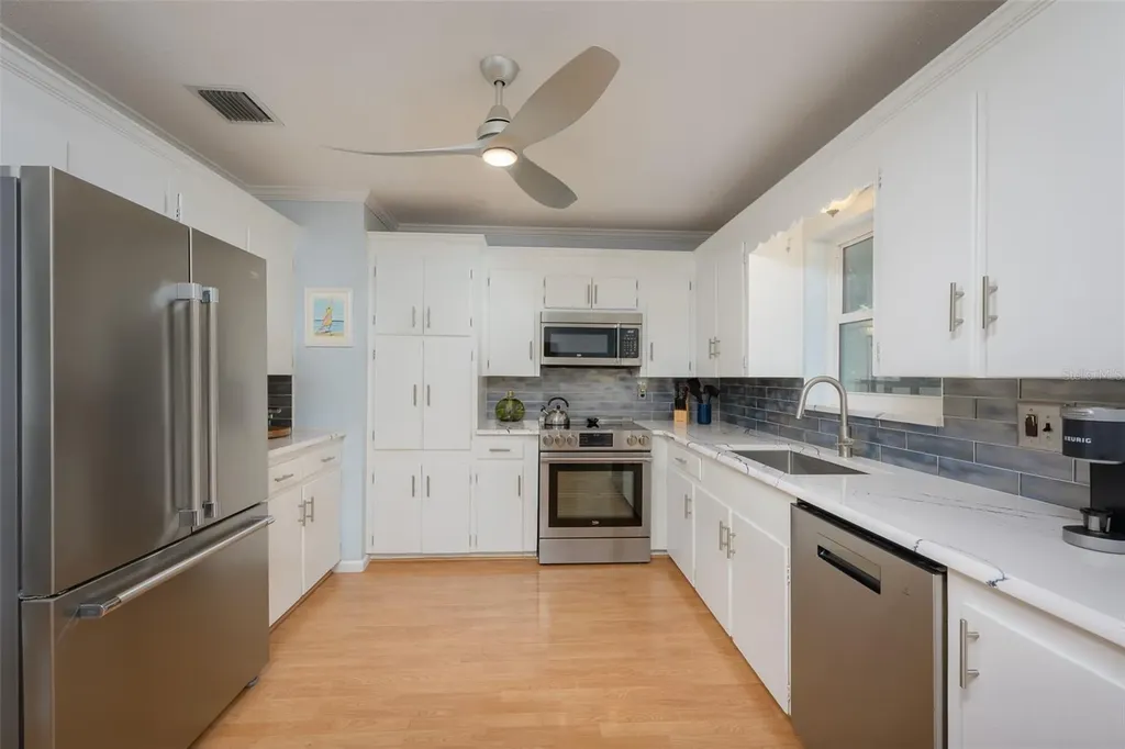 3801 Helene Street Sarasota FL 34233