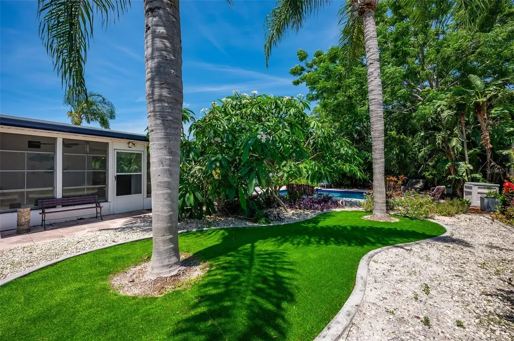 3801 Helene Street Sarasota FL 34233