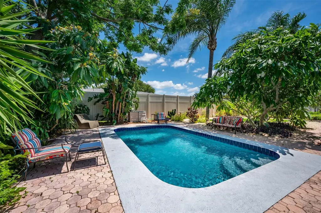 3801 Helene Street Sarasota FL 34233