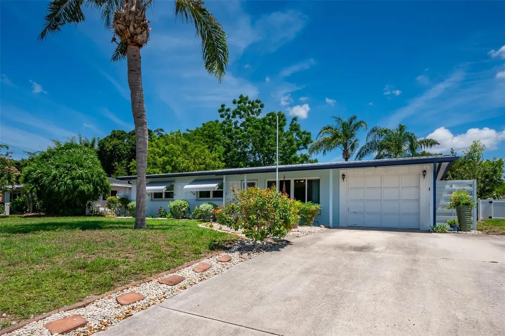 3801 Helene Street Sarasota FL 34233