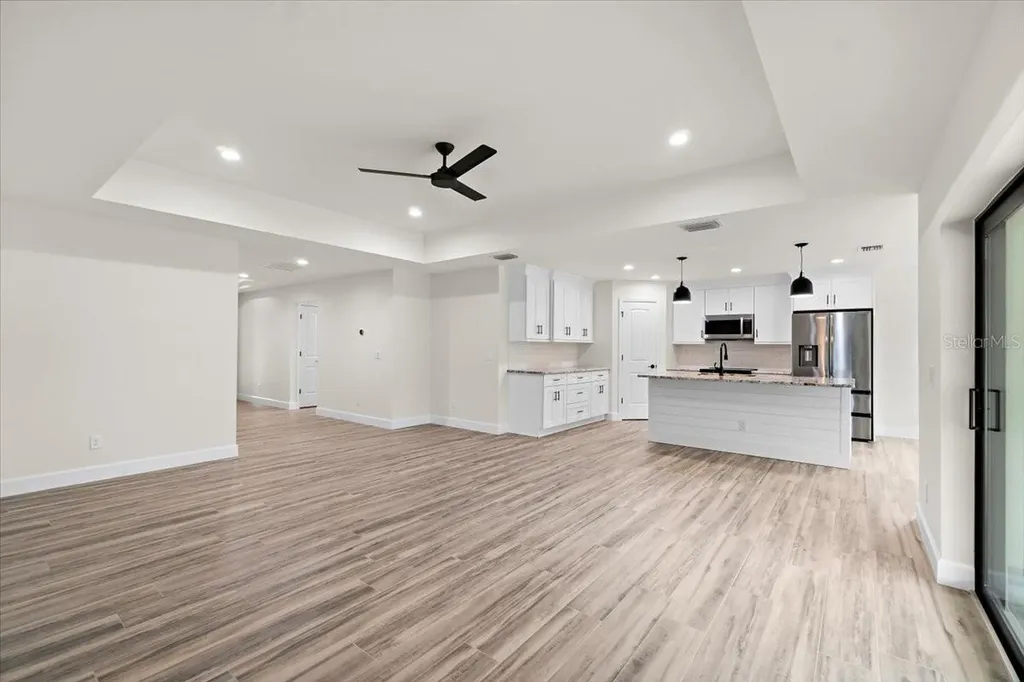 9187 Prospect Avenue Englewood FL 34224