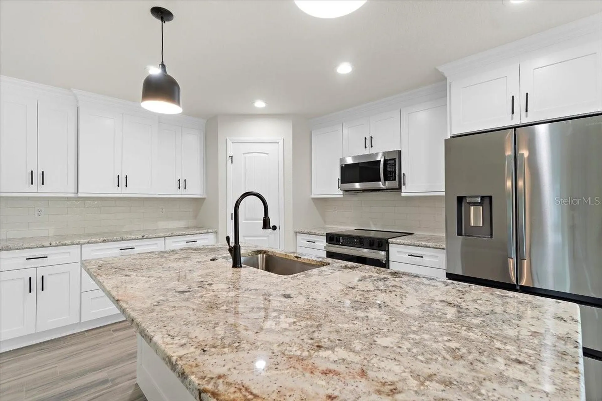 9187 Prospect Avenue Englewood FL 34224