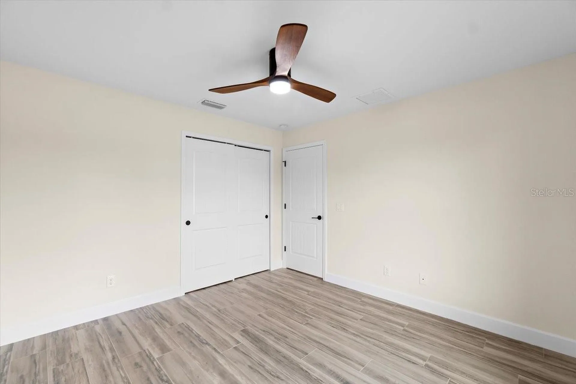 9187 Prospect Avenue Englewood FL 34224