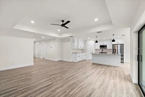 9187 Prospect Avenue Englewood FL 34224